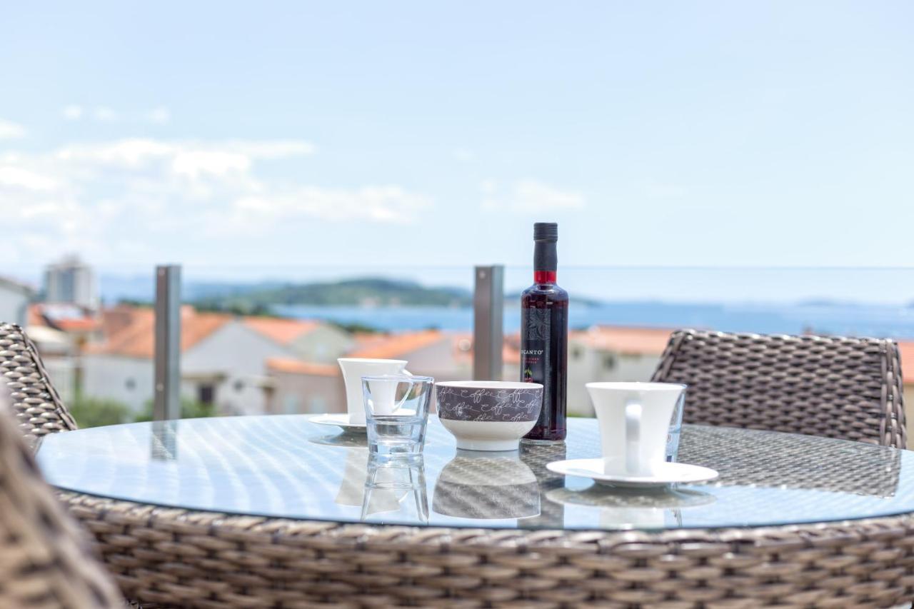 Villa Aliara Jacuzzi Apartment Водице Екстер'єр фото